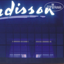 Radisson Blu Plaza Chongqing 