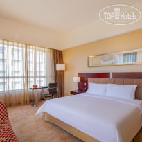 Yulong International Hotel 