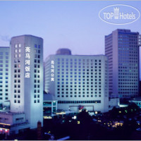 Landmark Towers 4*