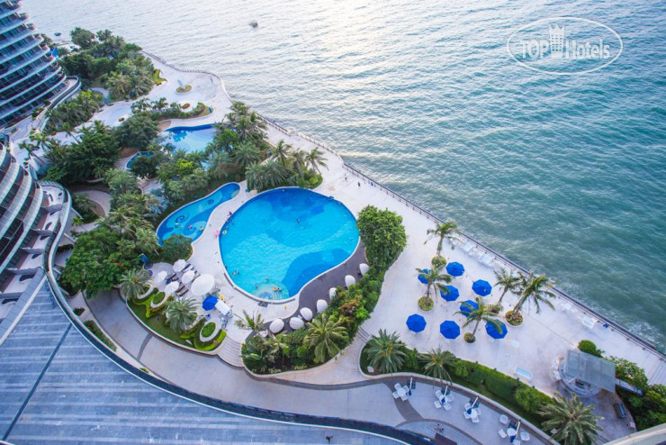 Отель Phoenix Island Resort Sanya