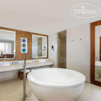 Swissotel Sanya Yalong Bay 