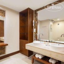 Swissotel Sanya Yalong Bay 