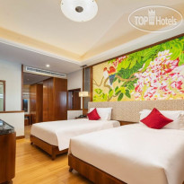 Four Season Ocean Courtyard Hotel