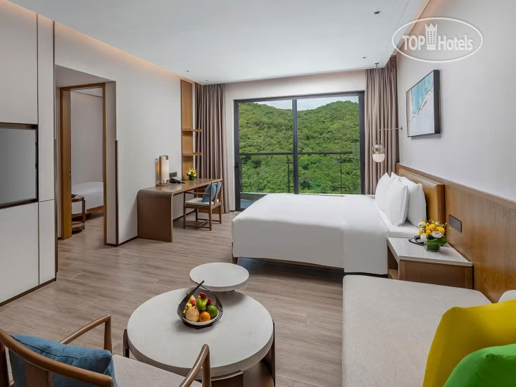 Фотографии отеля  Holiday Inn & Suites Sanya Yalong Bay 5*