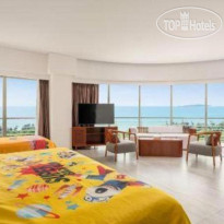 Grand Soluxe Hotel & Resort