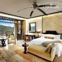 The St. Regis Sanya Yalong Bay Resort Marina View (king size/twin be