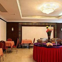 King Court Hotel