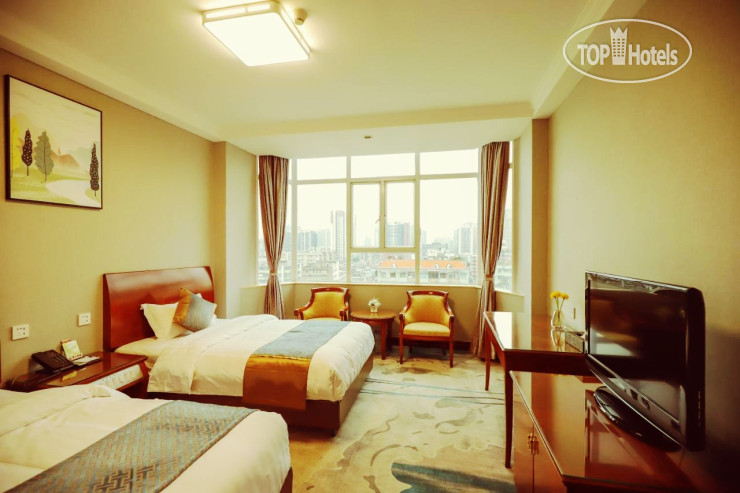 Five Rams City Hotel