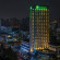 Holiday Inn Shanghai Huaxia 