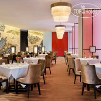 HUALUXE Shanghai Twelve At Hengshan, an IHG Hotel