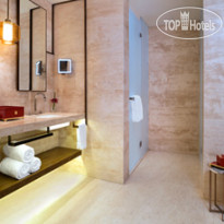 HUALUXE Shanghai Twelve At Hengshan, an IHG Hotel