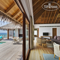 Dusit Thani Maldives Ocean Pavilion with Pool