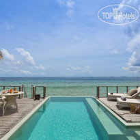 Dusit Thani Maldives Ocean Pavilion with Pool