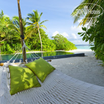 Dusit Thani Maldives 