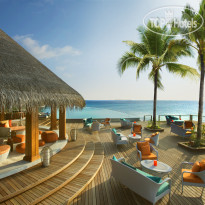 Dusit Thani Maldives Sand Bar