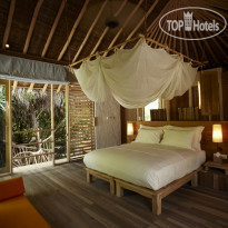 Six Senses Laamu Beach Villa интерьер