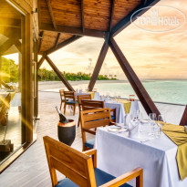 Movenpick Resort Kuredhivaru Maldives Ресторан Bodumas - A La Carte 