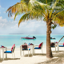 Sun Siyam Vilu Reef Wine Cellar