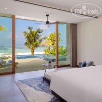 Radisson Blu Resort Maldives Beach Villa - Master Bedroom