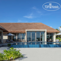 Radisson Blu Resort Maldives 3 Bedroom Beach Suite Villa