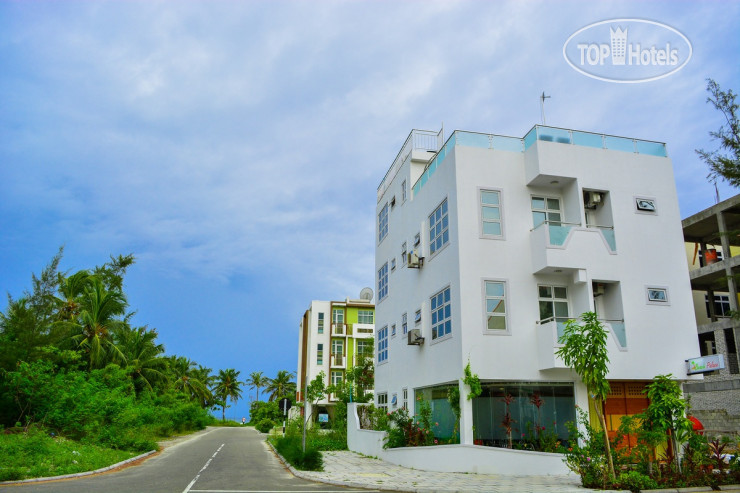 Фотографии отеля  Beach Palace Maldives 3*