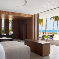The Ritz-Carlton Maldives, Fari Islands 