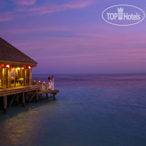 Vilamendhoo Island Resort & Spa 