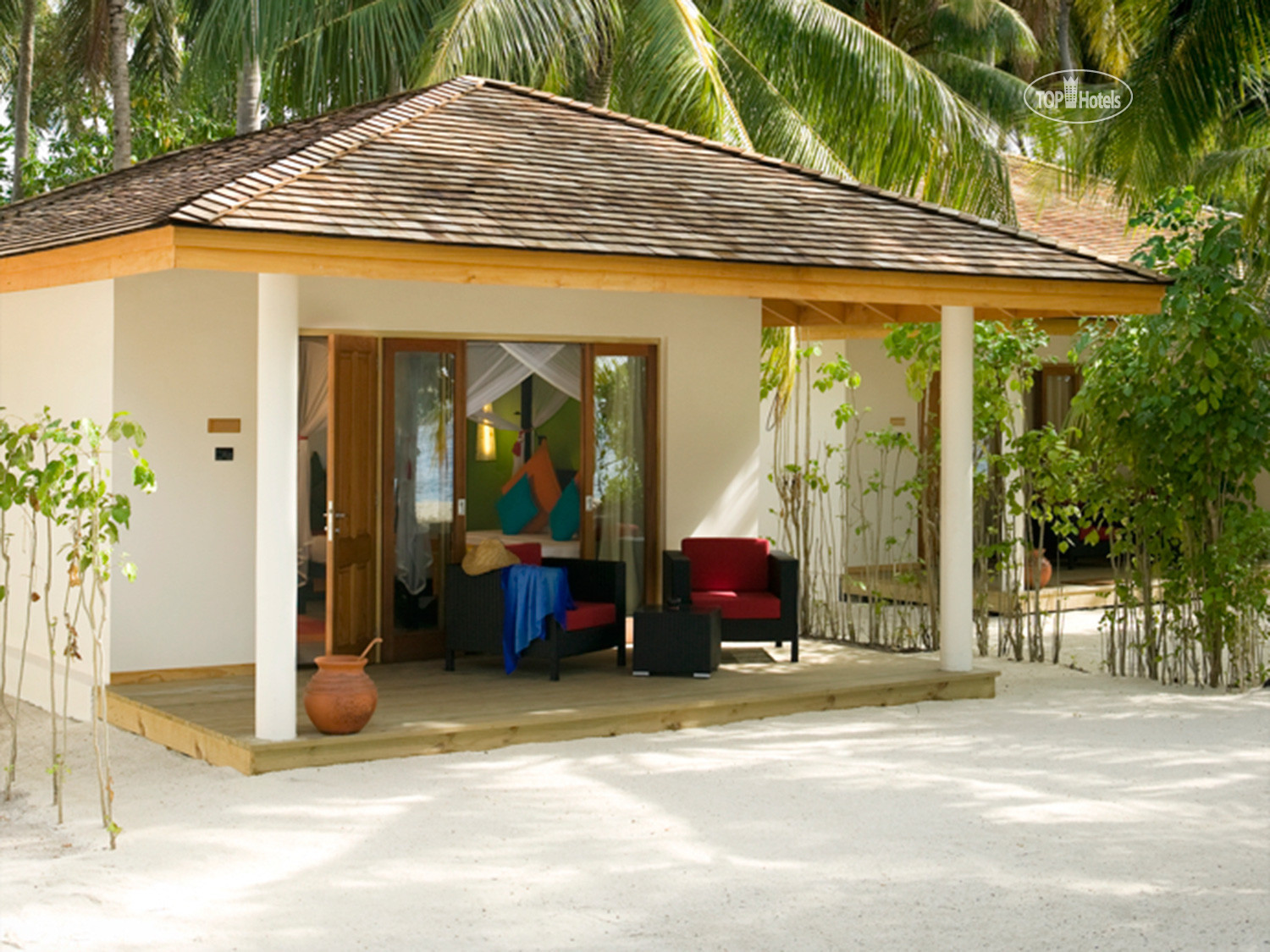 Vilamendhoo island resort. Vilamendhoo Island Resort & Spa 4*. Виламенду Мальдивы. Vilamendhoo 4 Мальдивы. Виламендху Айленд Мальдивы.
