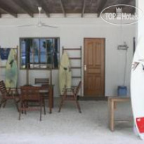 Thulusdhoo Surf Camp Отель