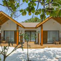 Reethi Faru Resort 