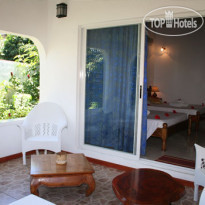 Casadanis Guest House 