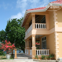 Villa Dorado 