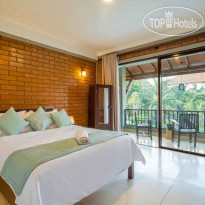 Anura's Elephant Hotel