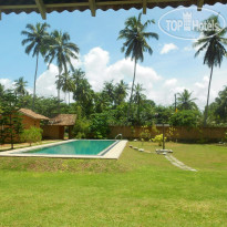 Ocean Ripples Resort Swimming pool