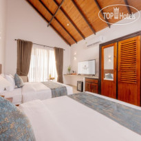 Uppuveli Beach By Dsk Trincomale 