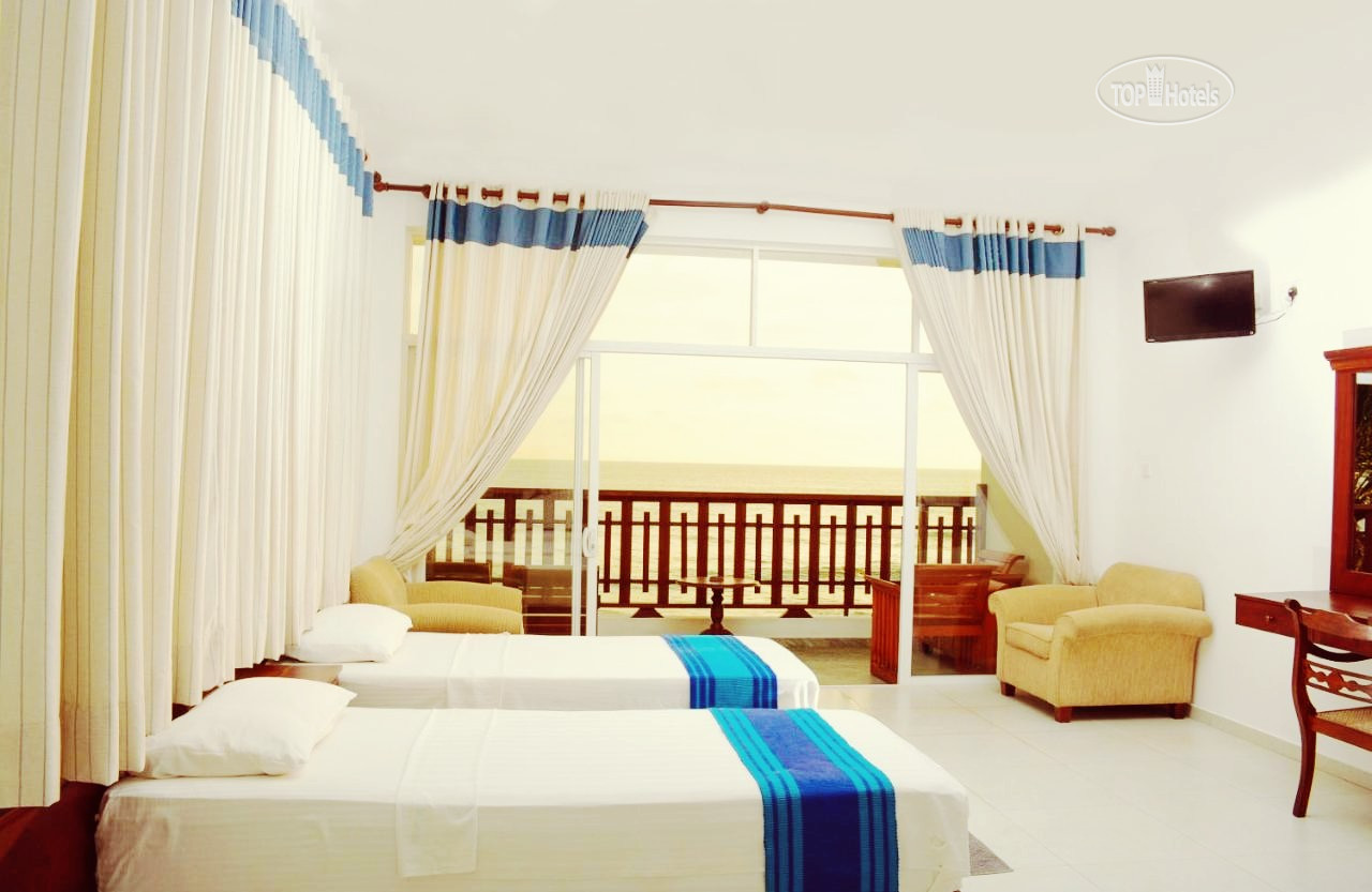 Отель hikka bliss 3. Отель hikka bliss 3. Moon beam beach hotel 3 хиккадува 100 м до моря. Hikkaduwa beach hotel 3. Hikka fnr villa 3 хиккадува 60 м до моря.