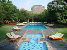 Hotel Sigiriya 3*