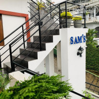 Sam's Guest House 