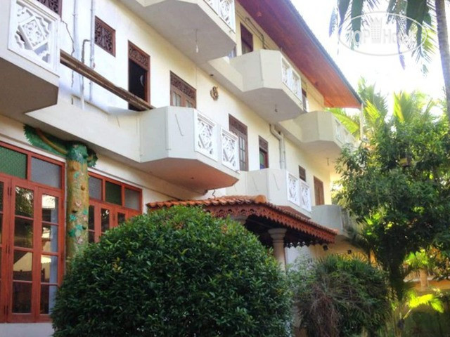 Photos Srimali's Residence