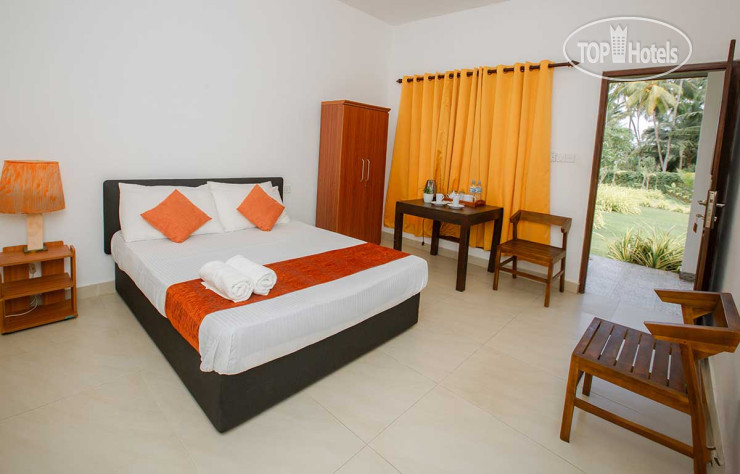 Escape Essence Unawatuna