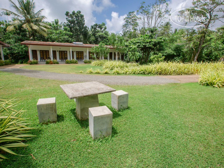 Escape Essence Unawatuna