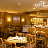 Solans Carlton