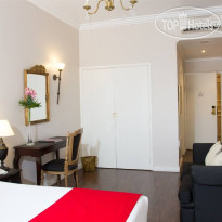 Unique Luxury Park Plaza Hotel