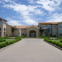 Howard Johnson Hotel Resort Villa de Merlo 4*