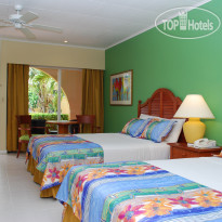 Talk of the Town Hotel & Beach Club Superior Twin Room