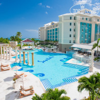 Sandals Royal Bahamian Spa Resort & Offshore Island 