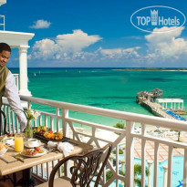 Sandals Royal Bahamian Spa Resort & Offshore Island 