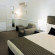 Comfort Inn & Suites Northgate Airport 