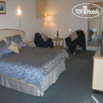 Best Western Travellers Motor Village 