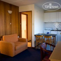 Best Western Blue Hills Motel and Serviced Apts. 